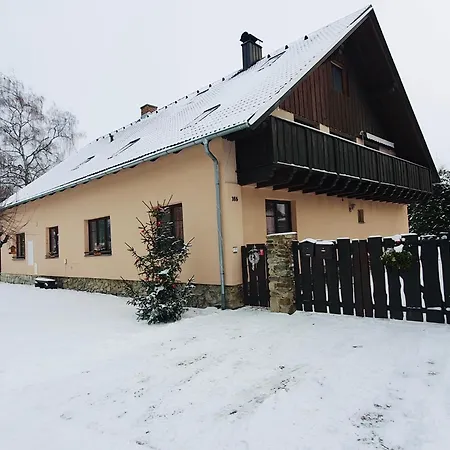 Rodinny Raisovka Lägenhet