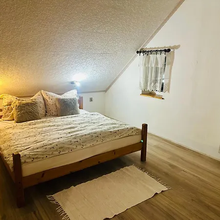 Rodinny Raisovka Apartament